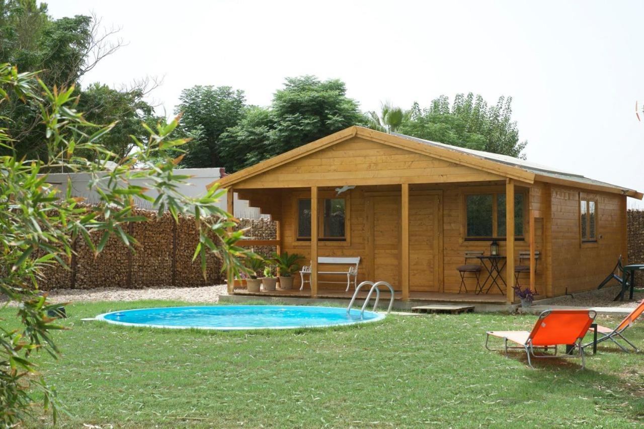 Hermoso Bungalow De Madera Sevilla Exteriör bild